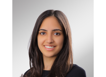 Head shot of chemistry student Sara Ziadat, a brown woman with shoulder-length brown hair.